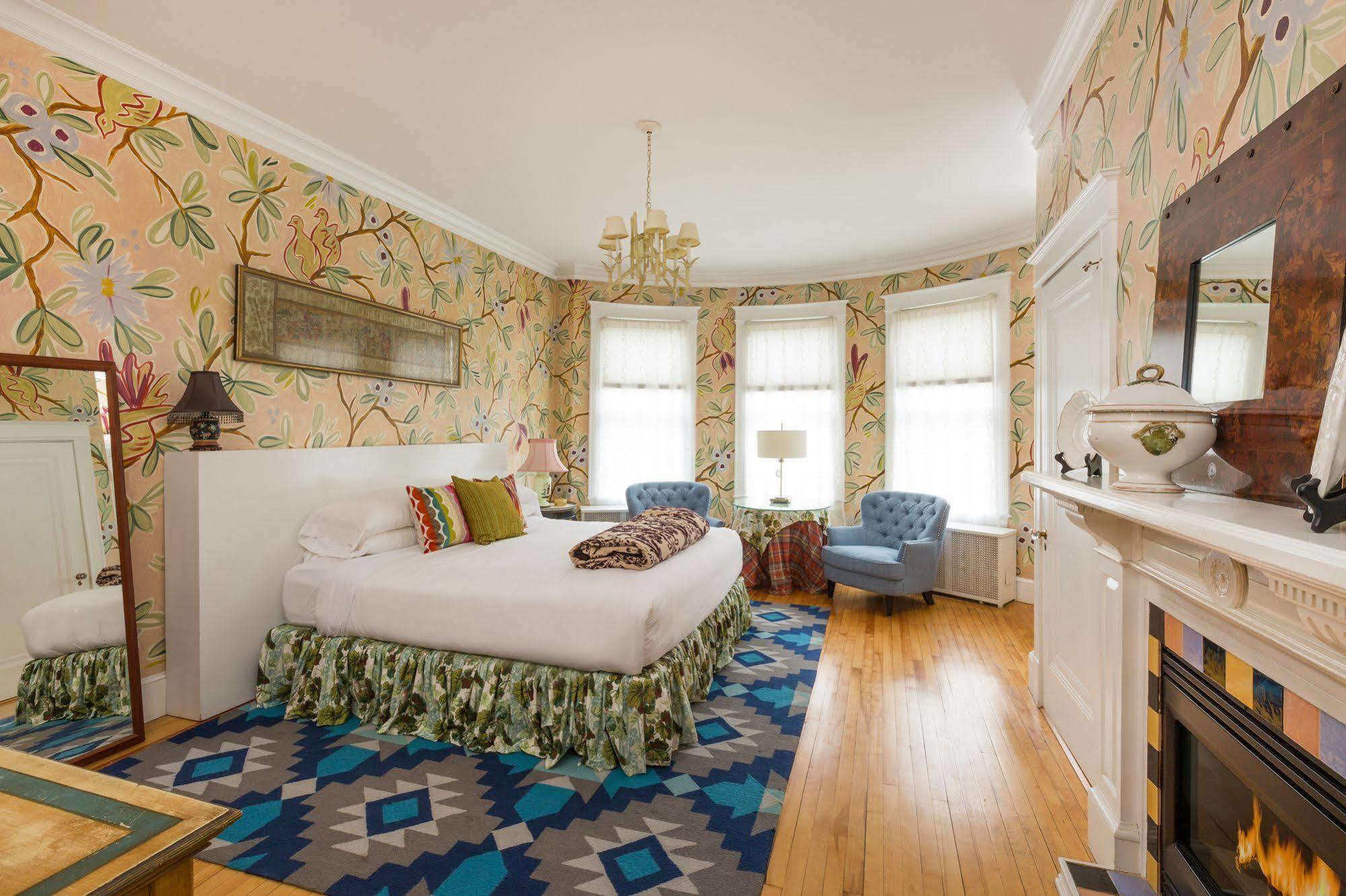Pomegranate Inn Портленд Экстерьер фото