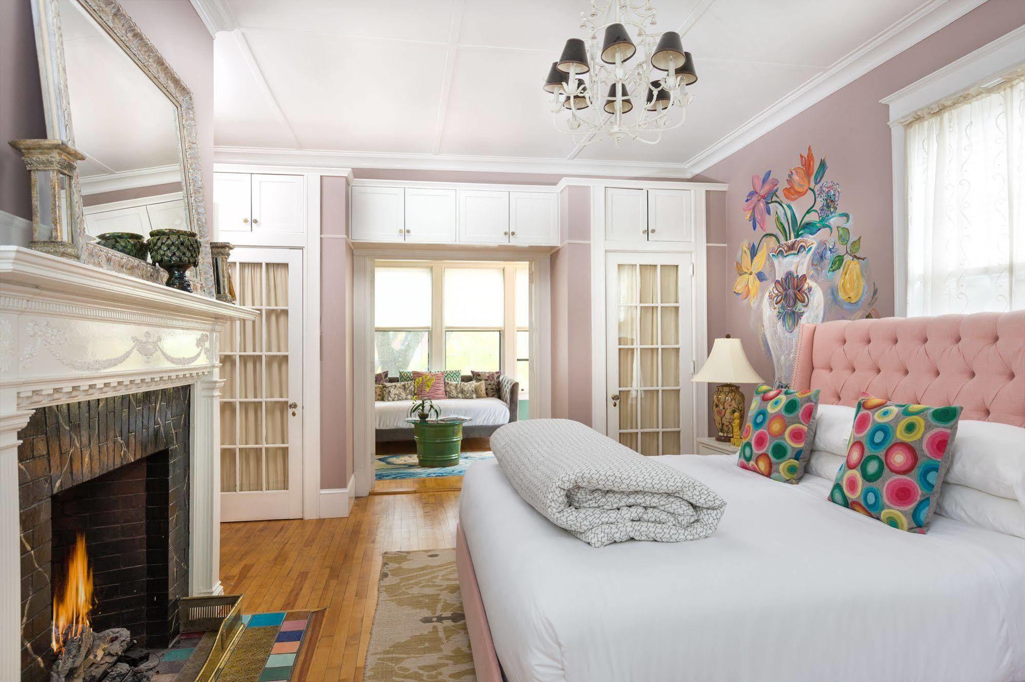 Pomegranate Inn Портленд Экстерьер фото