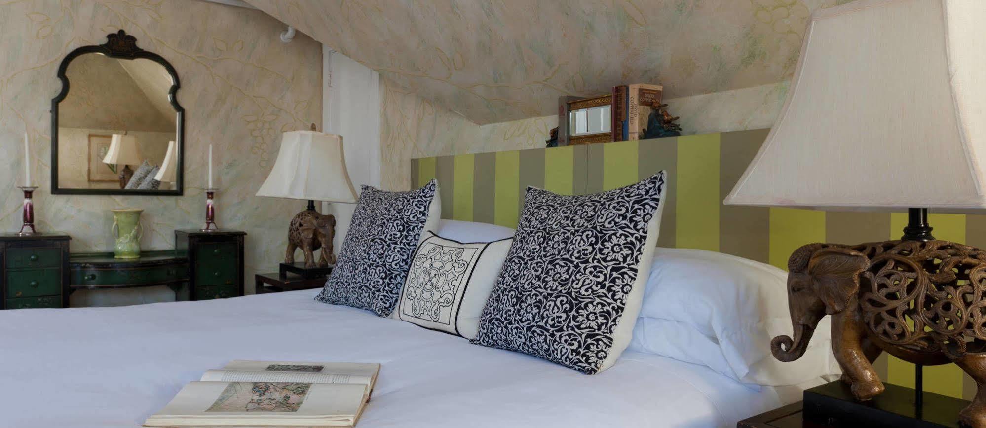 Pomegranate Inn Портленд Экстерьер фото